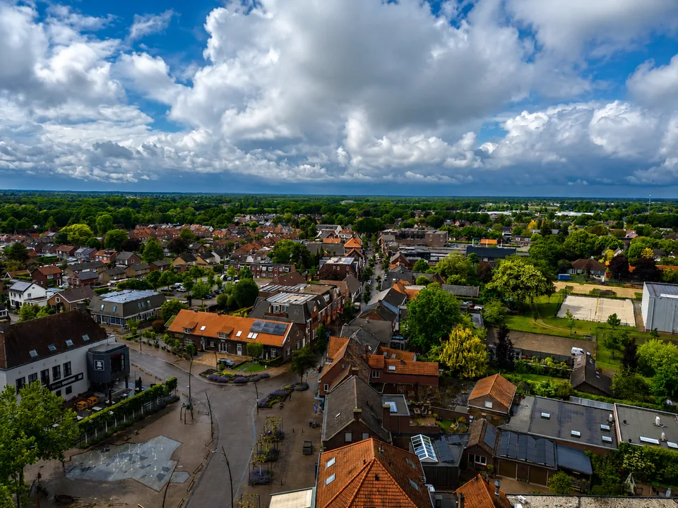 Panoramisch uitzicht over Meijel en de Peel, gezien vanaf de kerktoren